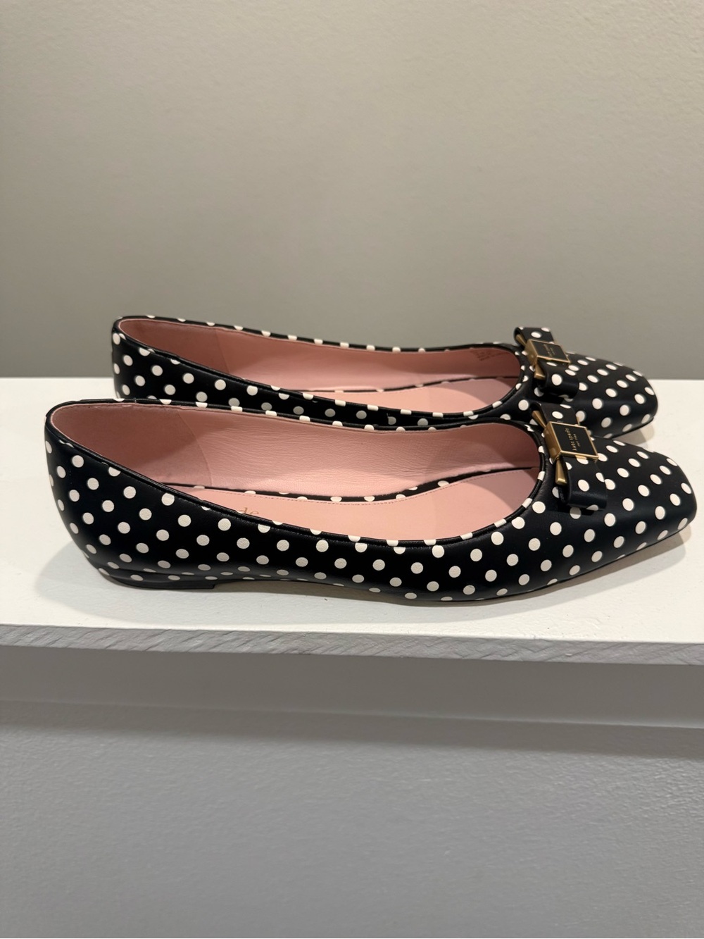 kate spade Black and White Polka Dot Bow Flats - Picture 2 of 6